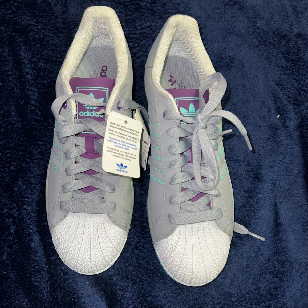 Adidas Superstar 2 Brand New.